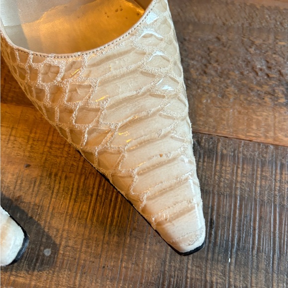 Stuart Weitzman snakeskin heels - Picture 5 of 7